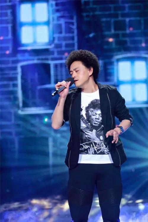 历年娱乐圈重大事件,张艺谋于和伟刘德华