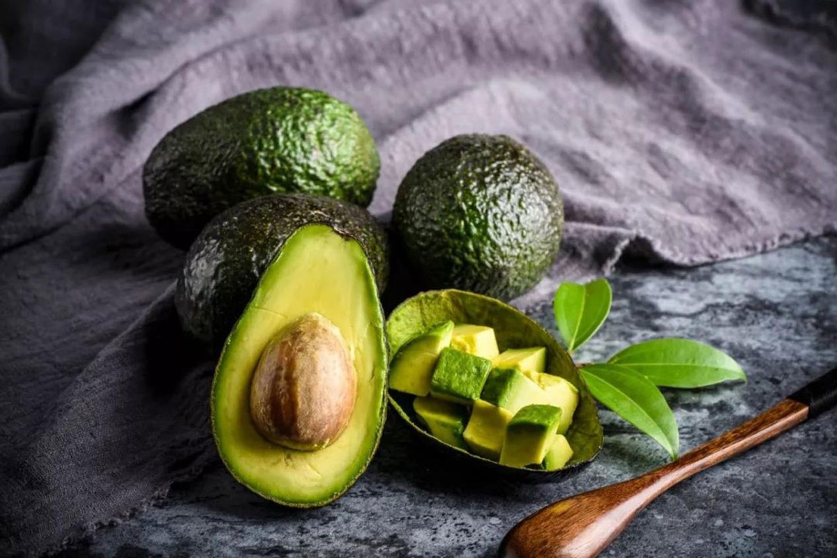 吃一个牛油果会怎样,吃一个牛油果能升多少糖