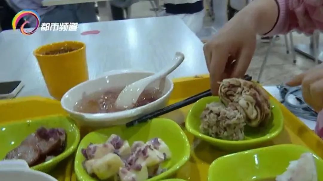 被拒收现金能投诉吗？注意！这些情况不属于拒收现金