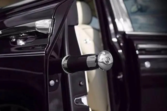 价值10万的劳斯莱斯雨伞凭啥卖,劳斯莱斯雨伞成本