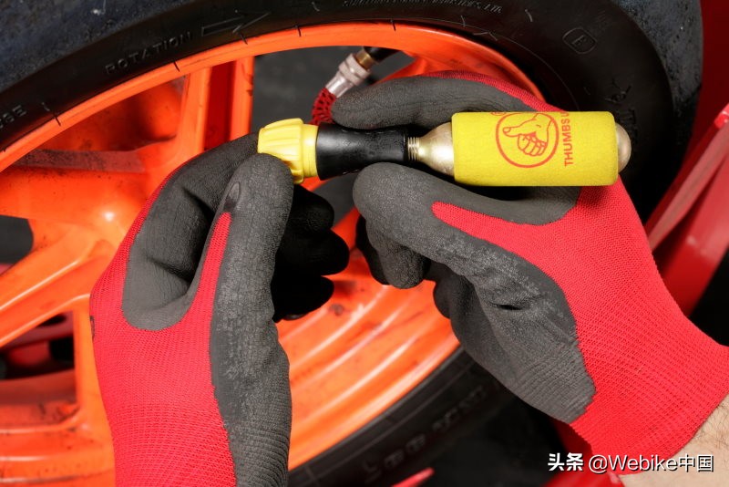 摩托爆胎维修,摩托车爆胎需要什么设备