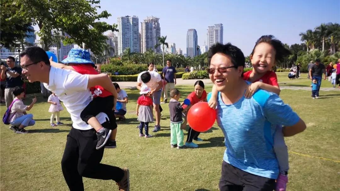 未成年人网络游戏消费怎么维权,未成年人沉迷网络游戏案处罚