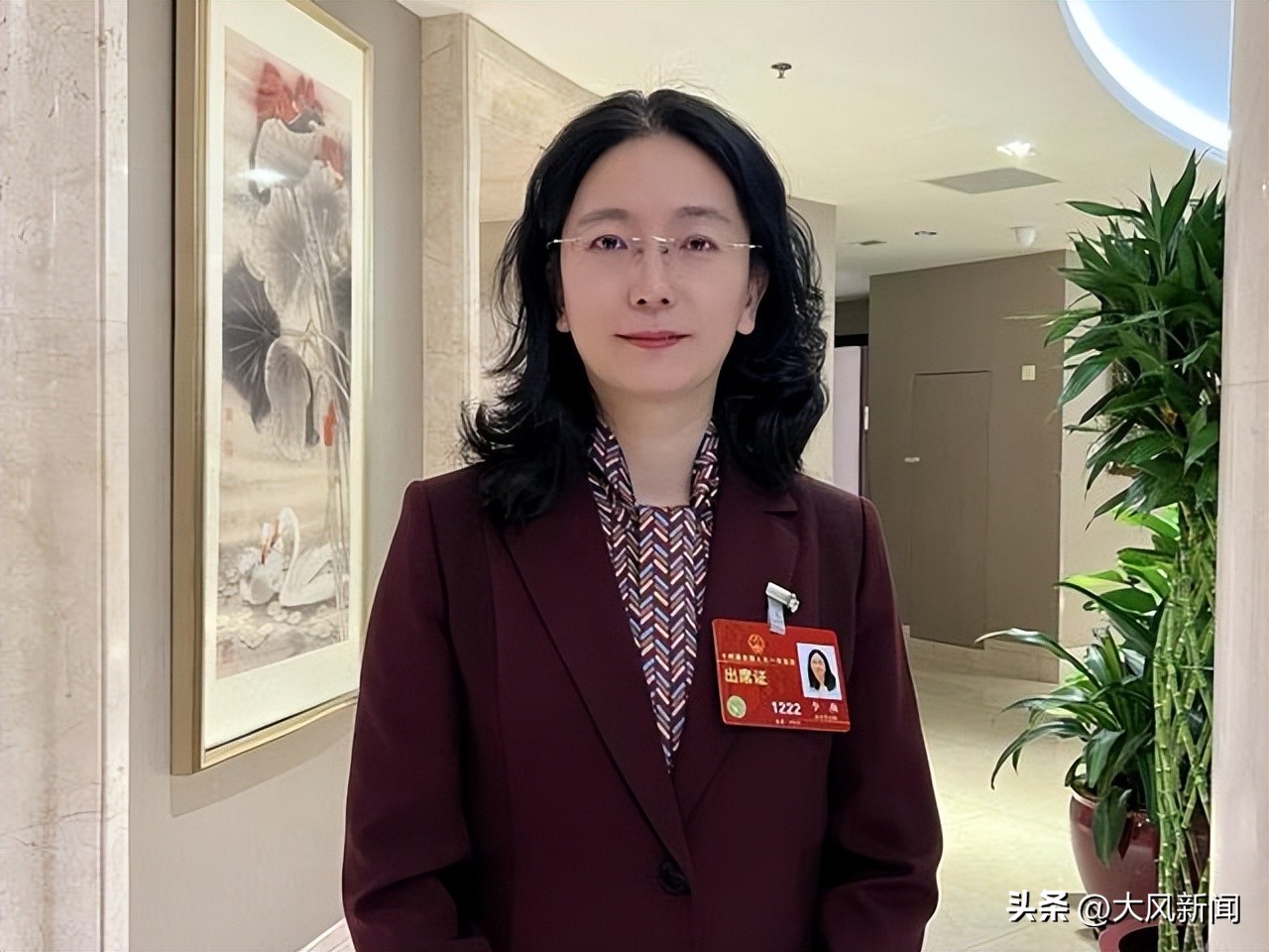 全国人大代表李燕：建议全面停止向未成年人提供网络游戏服务