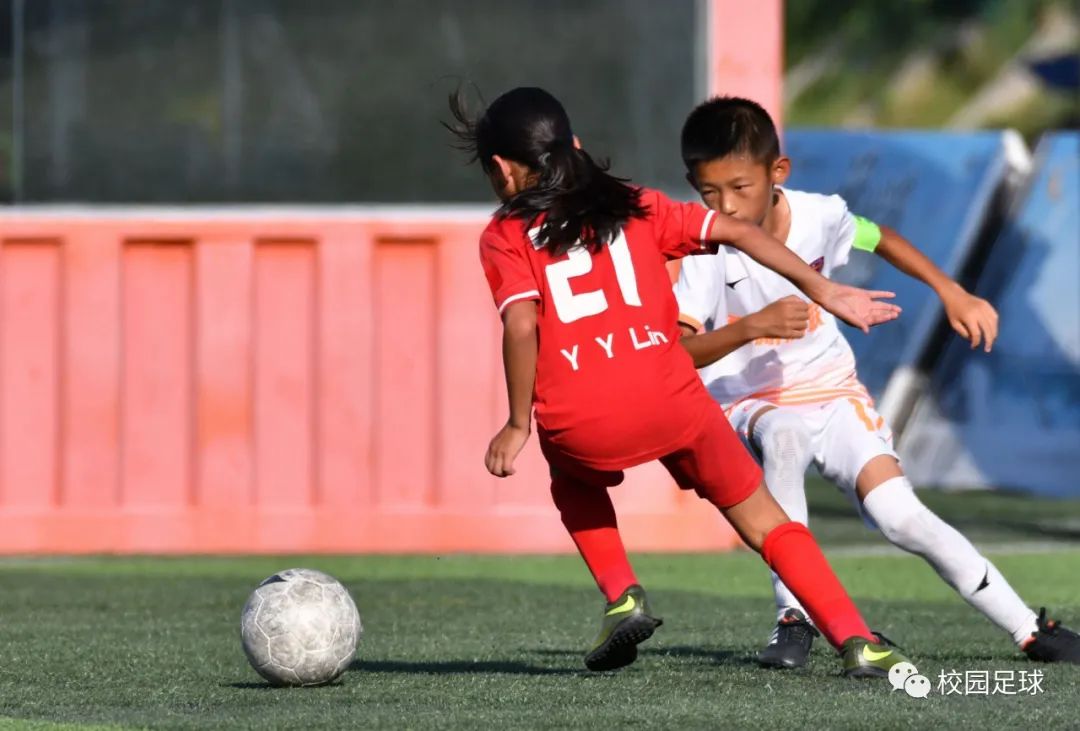 孩子学足球有什么出路,孩子学足球有什么好处