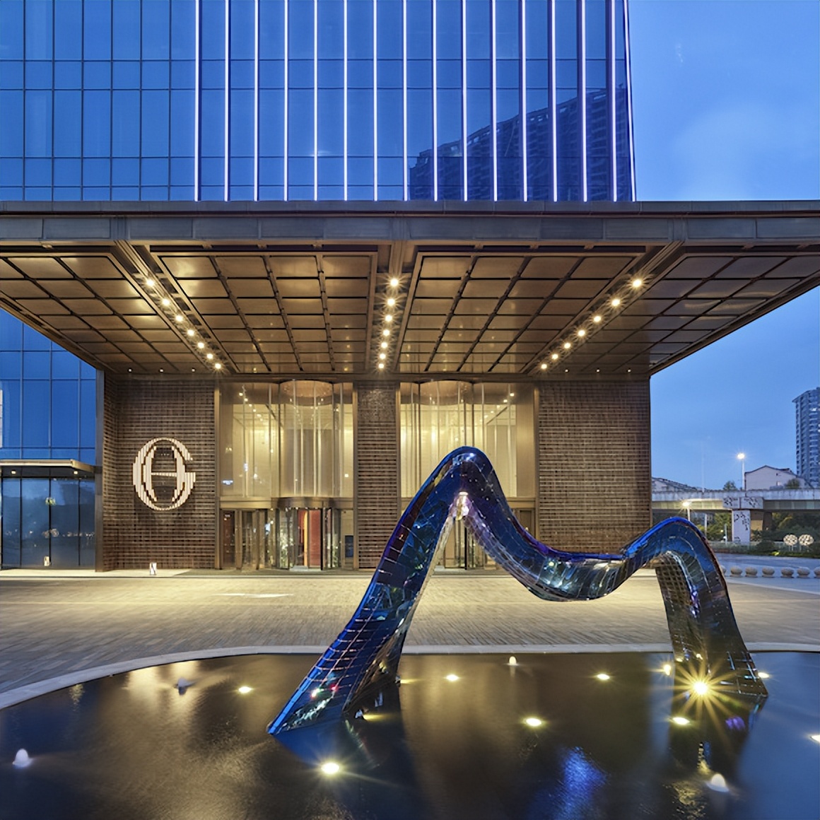 不走寻常路不走回头路,不走寻常路酒驾