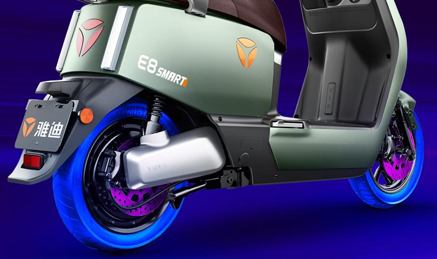 雅迪e8电动车售价多少钱,雅迪电动车4000块钱