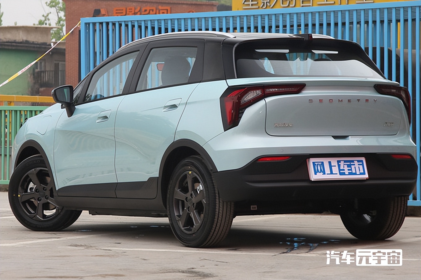 吉利全新suv即将上市,吉利远景suv2016款1.3tcvt豪华型