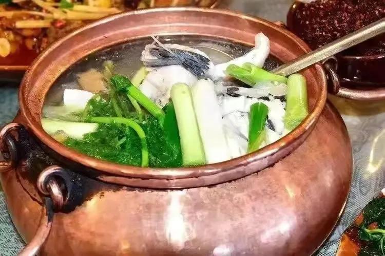 云南旅游避暑景点有哪些地方好耍,云南避暑美食胜地