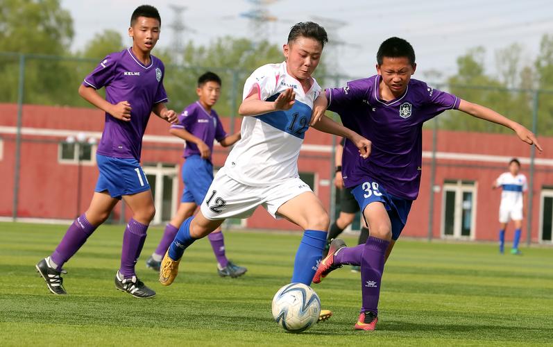 在中专开设足球专业？主流媒体人应该自省，而不是整天“狗咬狗”