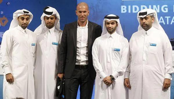 李铁执教国家队的成绩,李铁执教年薪多少