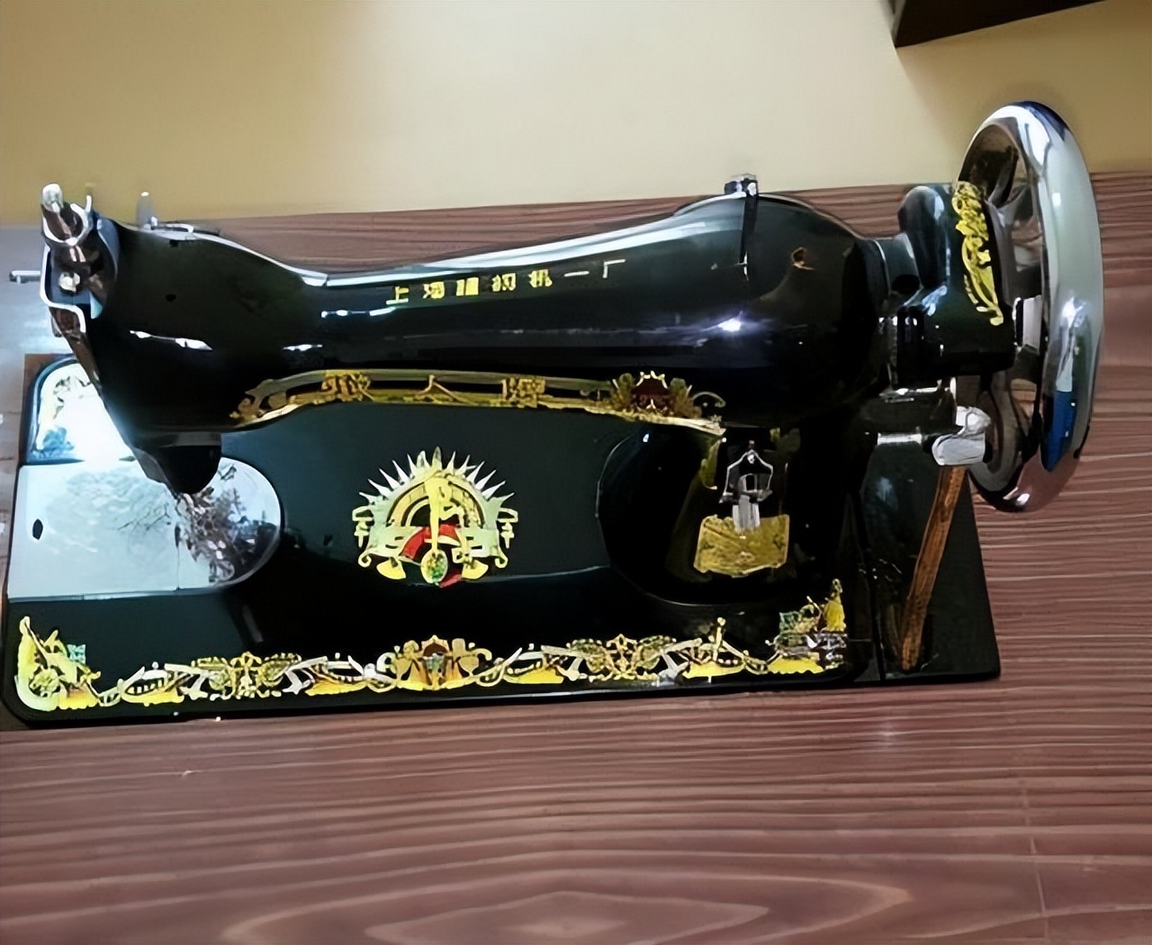 毛*东泽**时代的十大名牌，太珍贵了，你用过几种？