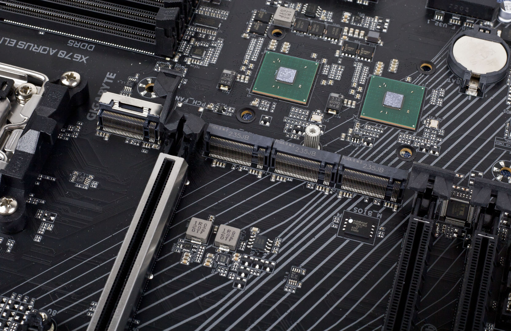 技嘉小雕x670aorus,技嘉锐龙7000系列主板的黑科技