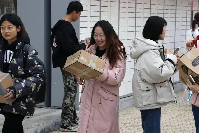 菜鸟驿站能收哪些快递,菜鸟驿站每天500件转让费5万元