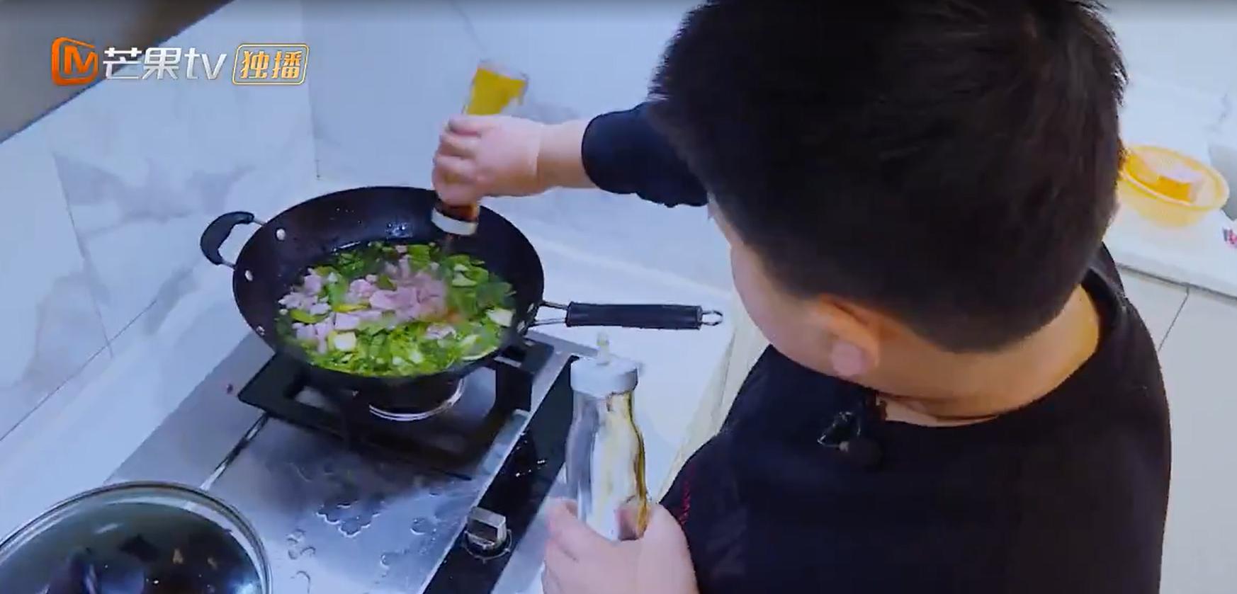 太子爷从小患有暴躁症,太子爷从小就有狂躁症