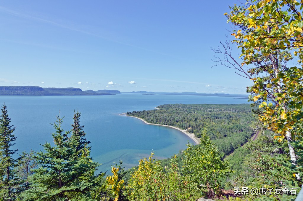 世界上最美的玛瑙,内蒙玛瑙湖出土三亿的玛瑙