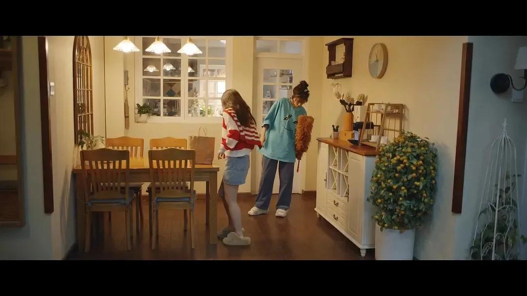 阚清子倪虹洁突如其来的假期,阚清子倪虹洁发布会