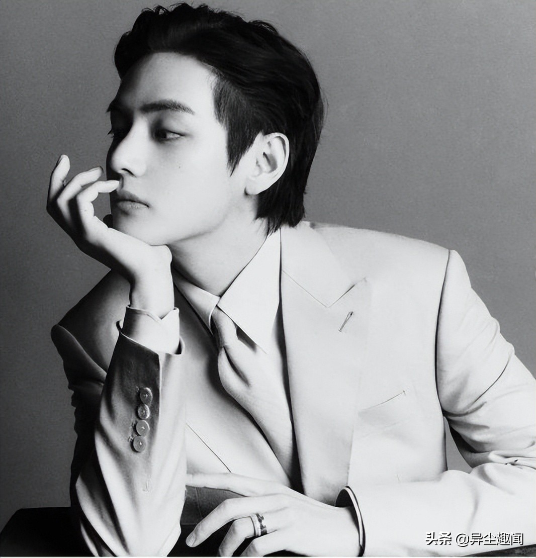 那些惊艳的韩国男星,手控看到好看的手什么感觉