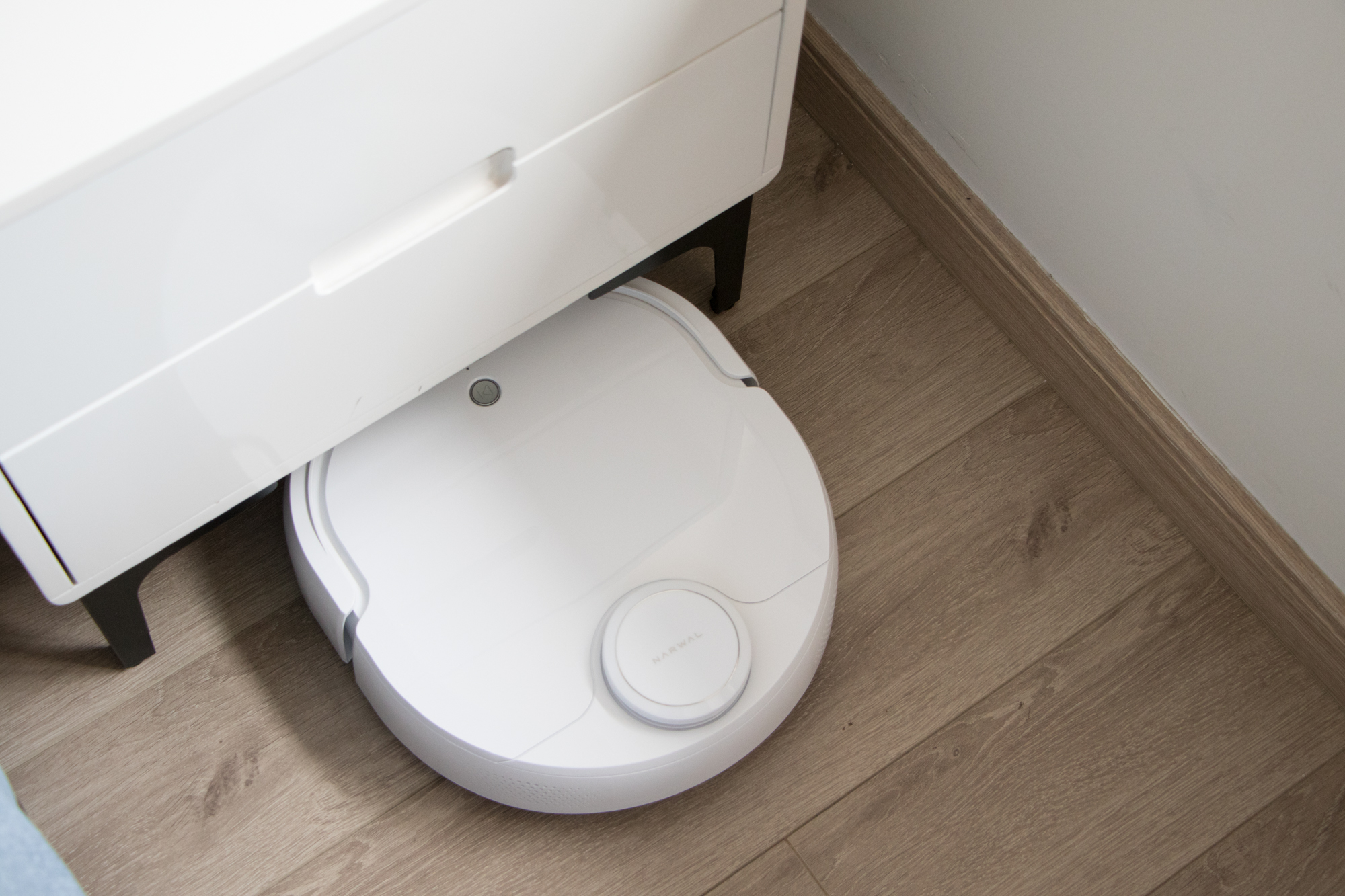 云鲸自动拖地机器人实测,云鲸j2拖地机清洁液