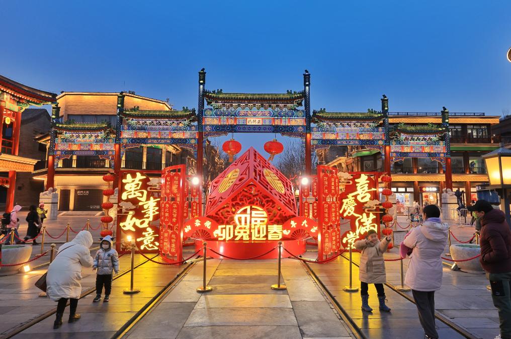 公安心向党护航新征程广东,公安心向党护航新征程图文