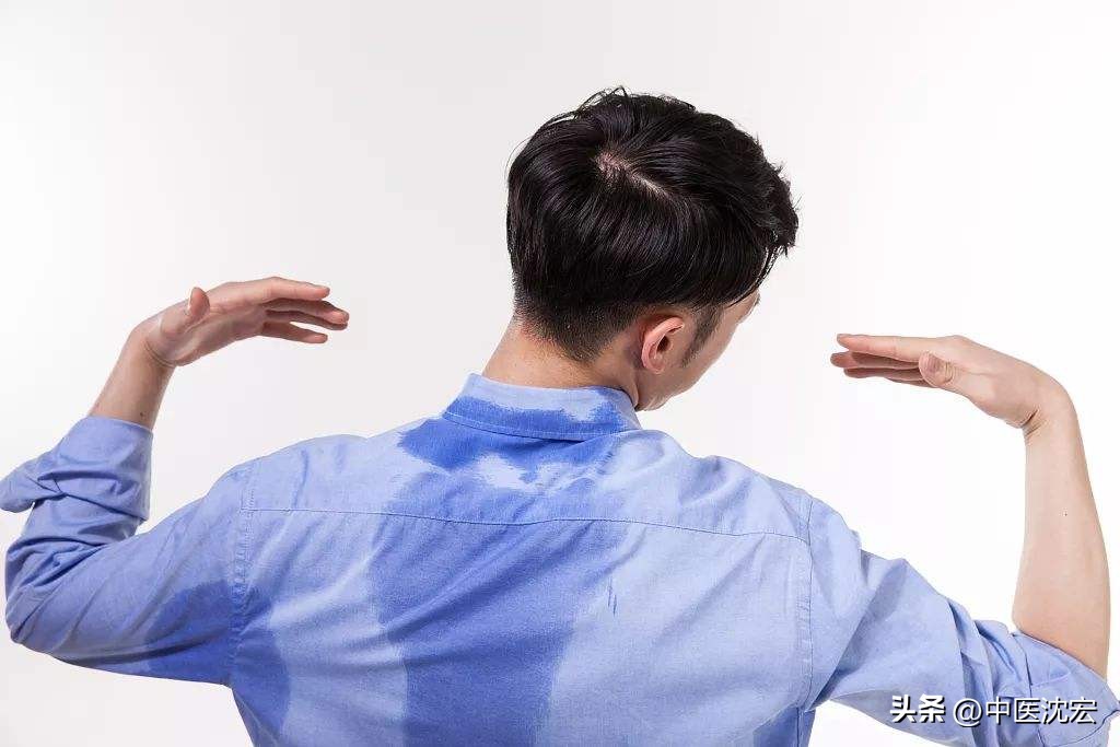 冷汗虚汗臭汗来自身体哪些脏腑,总是出汗盗汗跟肾虚血虚有关系吗