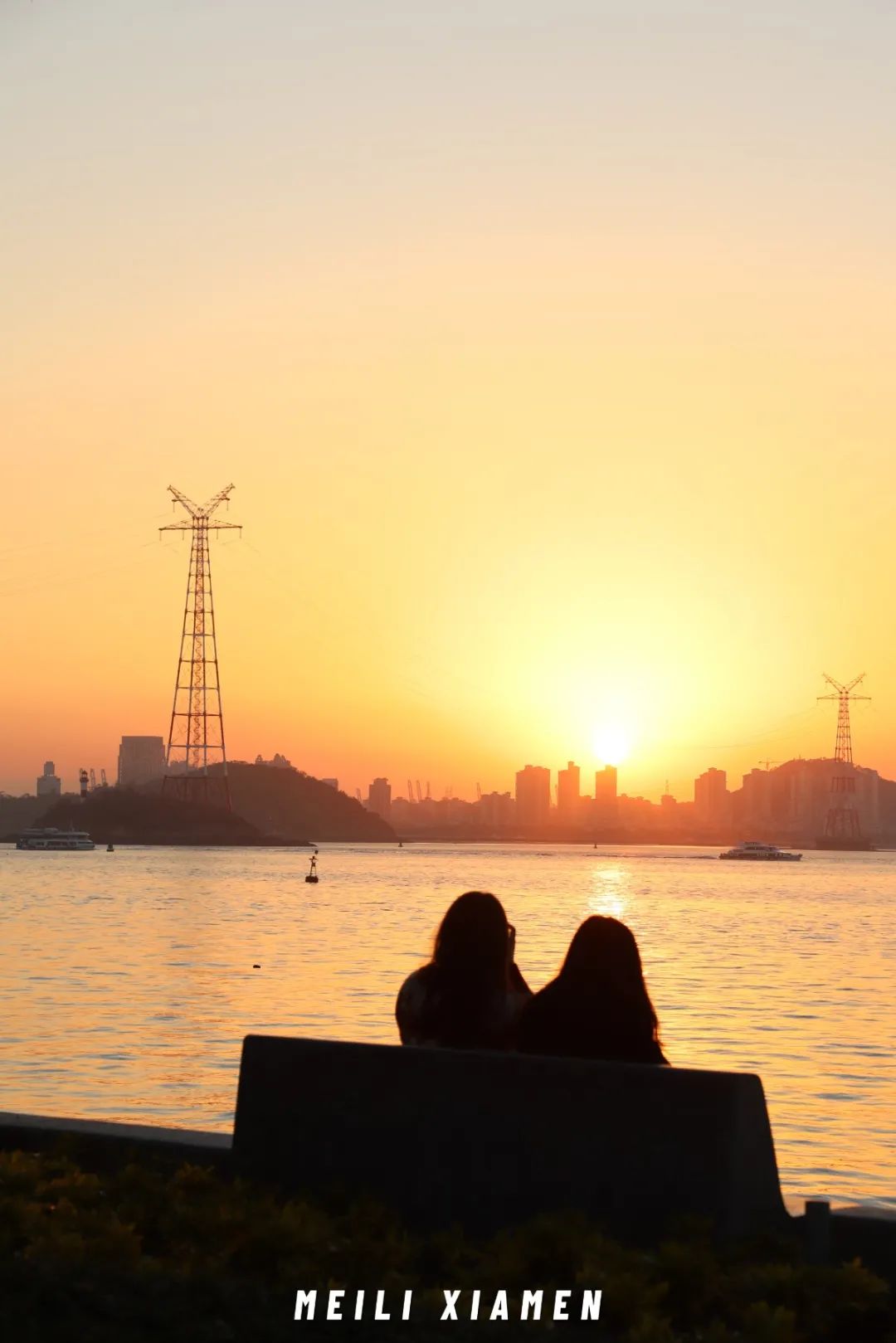 海湾公园看日落最好的地方,最美日落海滩打卡点