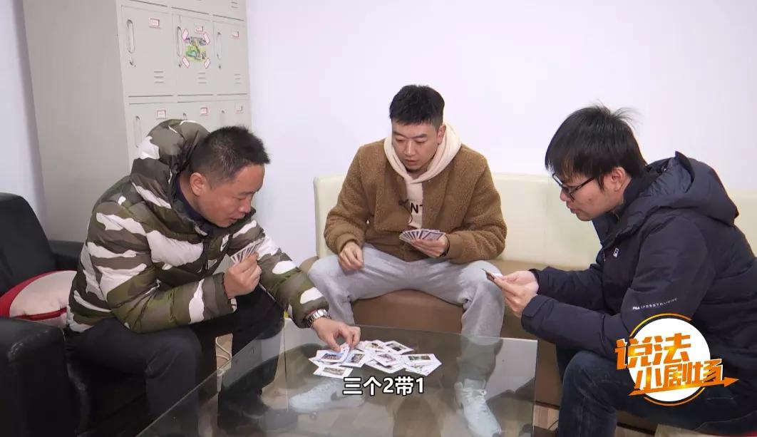 吃霸王餐欠账可以起诉吗,吃霸王餐不给钱报警有用吗