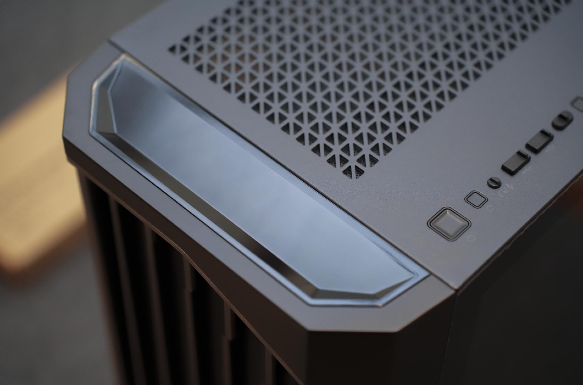 安钛克p1初星装什么水冷,安钛克p1机箱