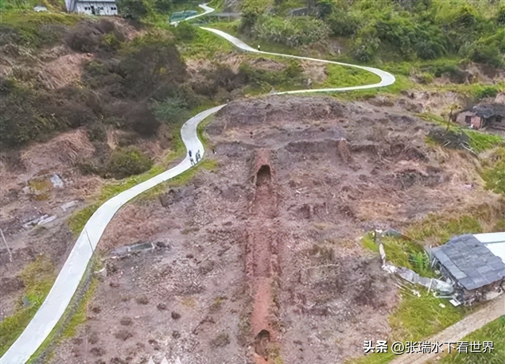 业火凝炼，玲珑惊艳，明清外销青花瓷为何成为China国货之光？