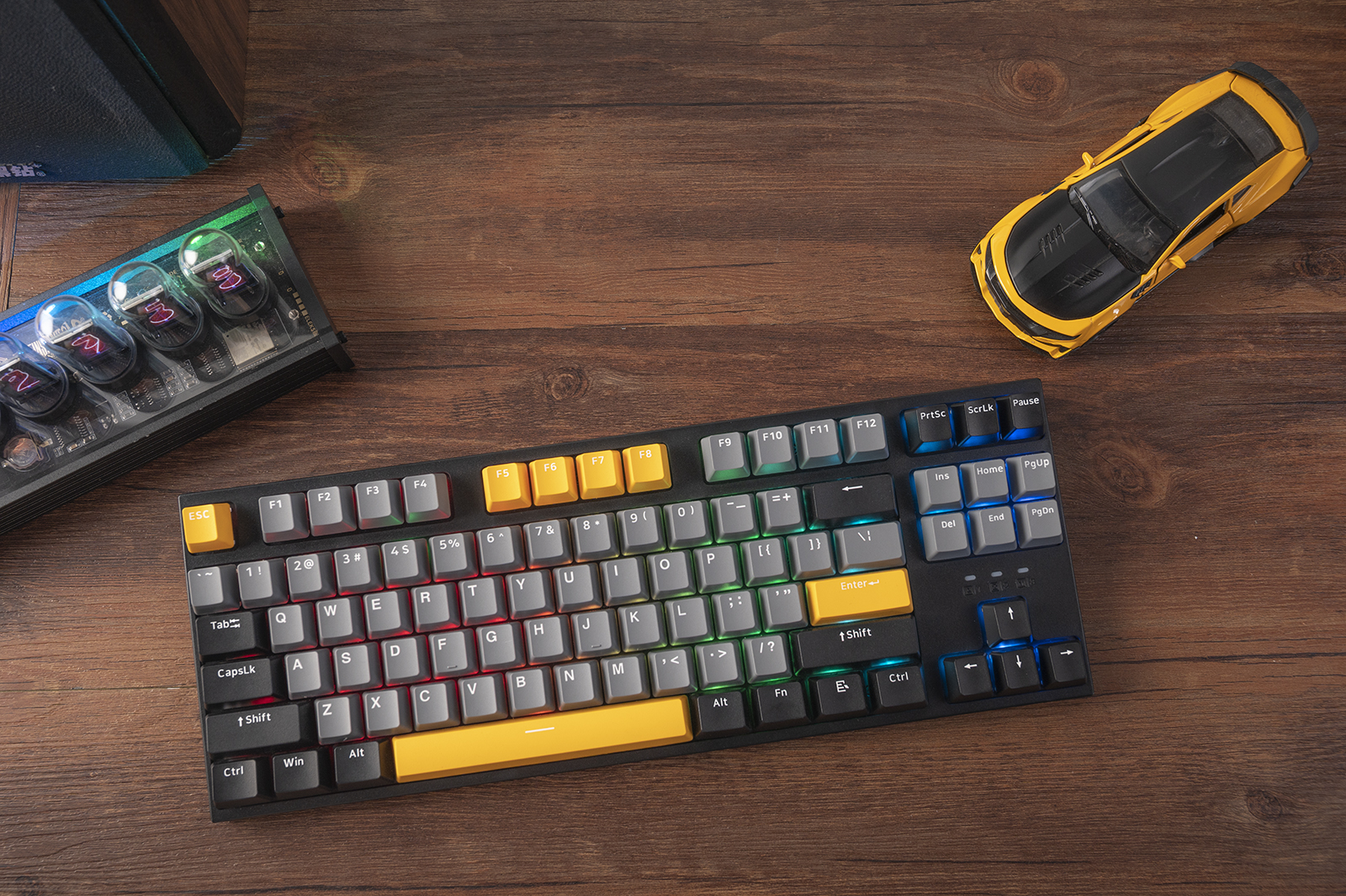 迪摩键盘f87茶轴,迪摩f87歼星舰手托