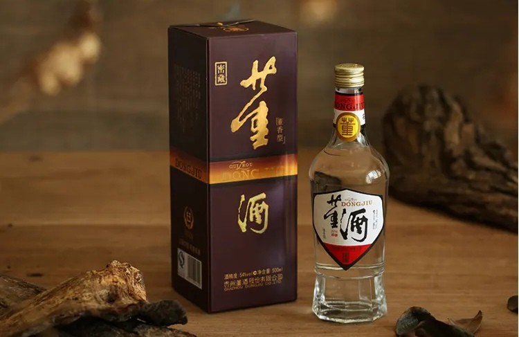 网上购买的白酒是正规的吗,买白酒怎么避免买到假的