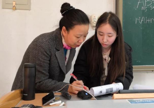 国家线没出来可以联系导师吗,复试线还没出来要联系导师吗