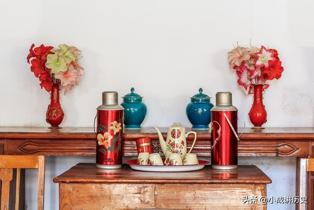 70年代初，江苏江阴，一农民花20元买了一支金发簪，他后来上交了