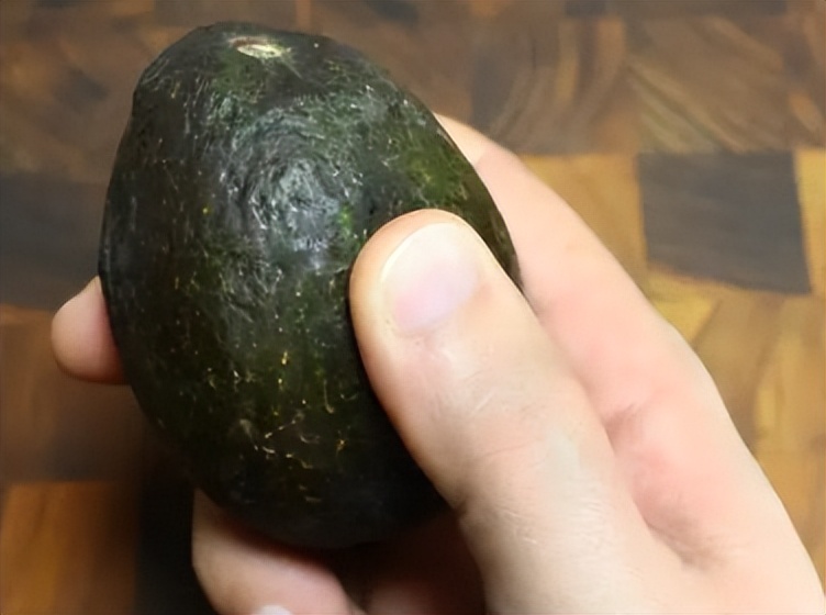 自制夏日清凉饮品简单又好喝,怎么做一杯夏日清凉解暑的饮品