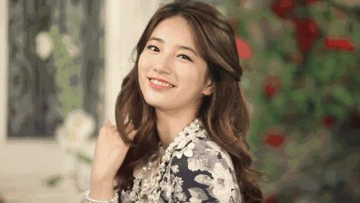 男生没喷香水闻到体香是怎么回事,一个人身上没有喷香水但是有体香