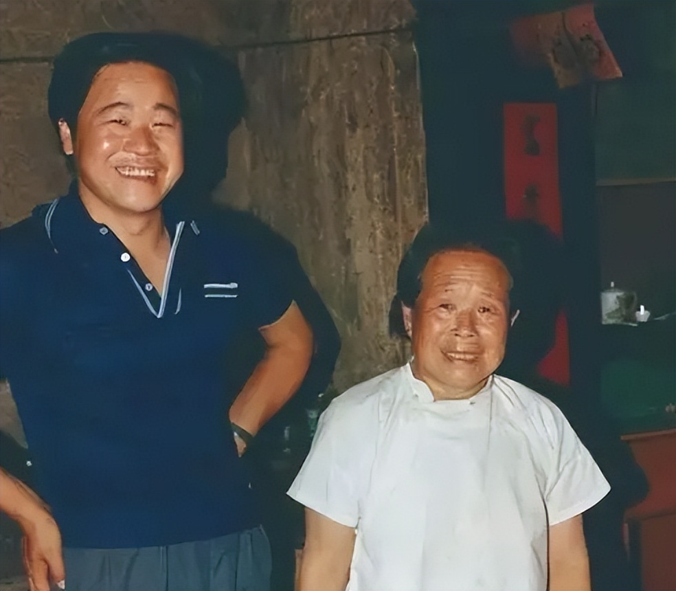 莫言的《丰乳肥臀》：本是献给母亲的赞歌，为何长时间沦为*书禁**？