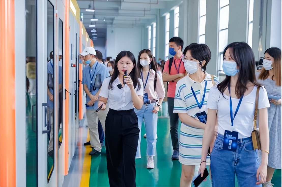 工业4.0智能化工厂视频,工业4.0加工车间