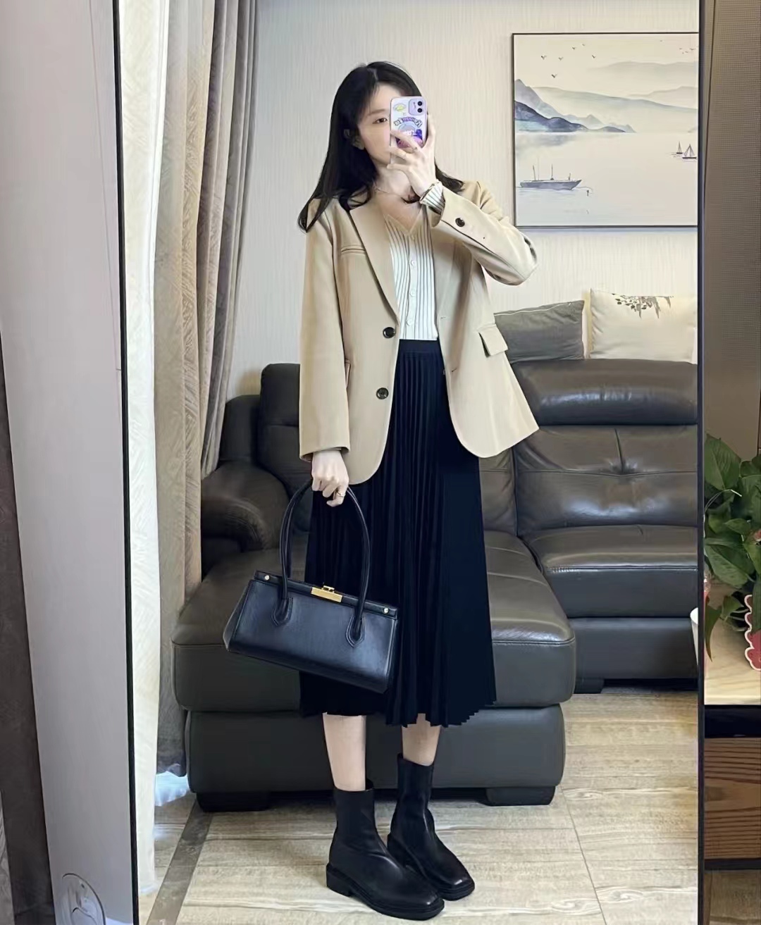 黑色搭配什么颜色很高级,黑色搭配什么颜色会显得比较高级