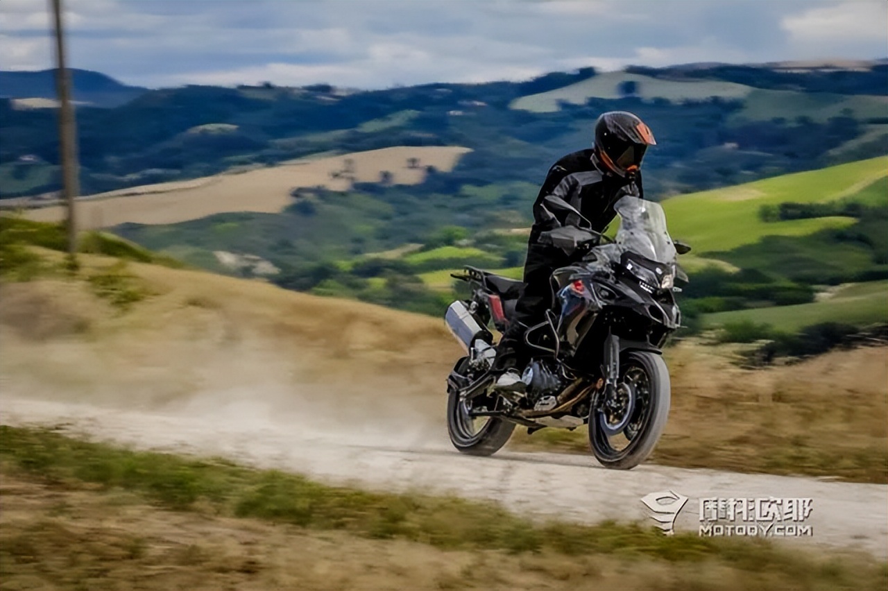 trk702能骑多快,trk702x烂路