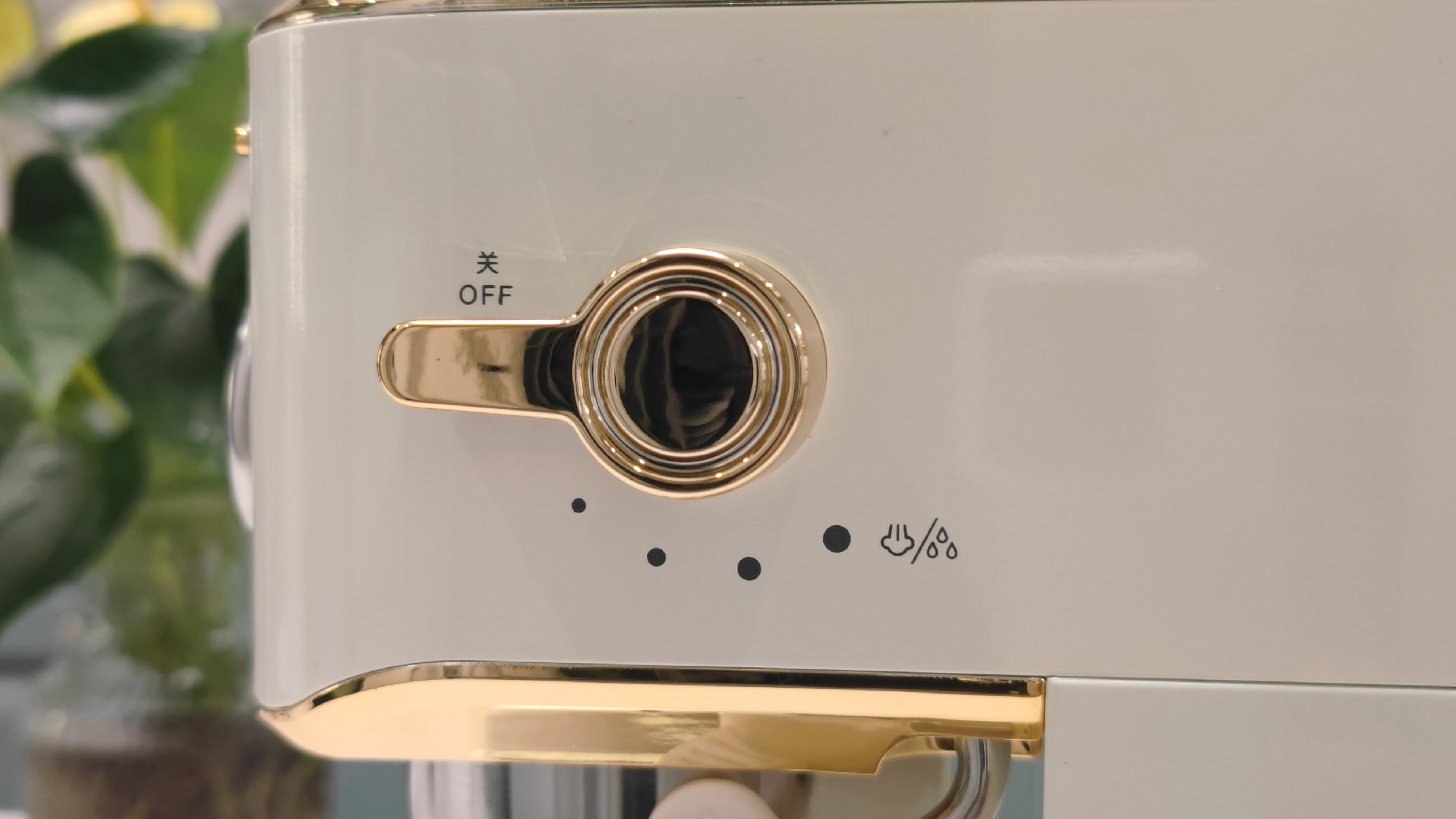 最好的家用半自动意式咖啡机,最新型意式半自动咖啡机