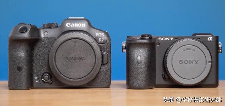 佳能r7与索尼a6400,佳能微单r7和r6哪个级别高些