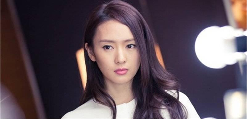 嫁人即翻身？从丑闻女主到逆袭视后，童谣身后的故事从没那么简单