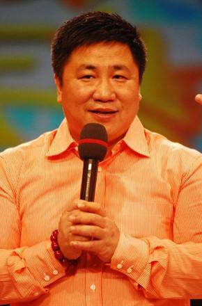 刘流是赵本山徒弟吗,刘流师傅是谁李金斗