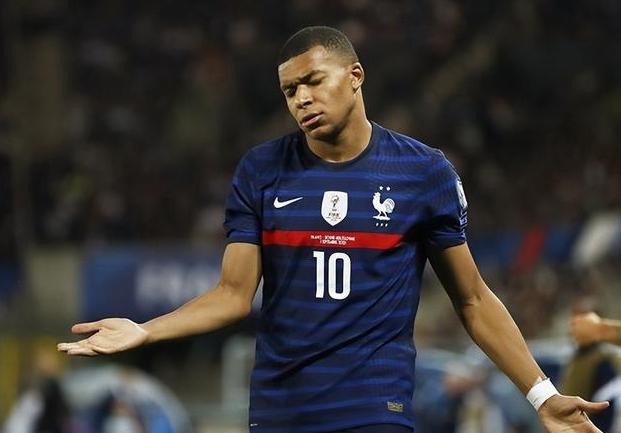 德尚续约被叫停＋足协主席恐下课！姆总牌面大，牵扯出法国队丑闻