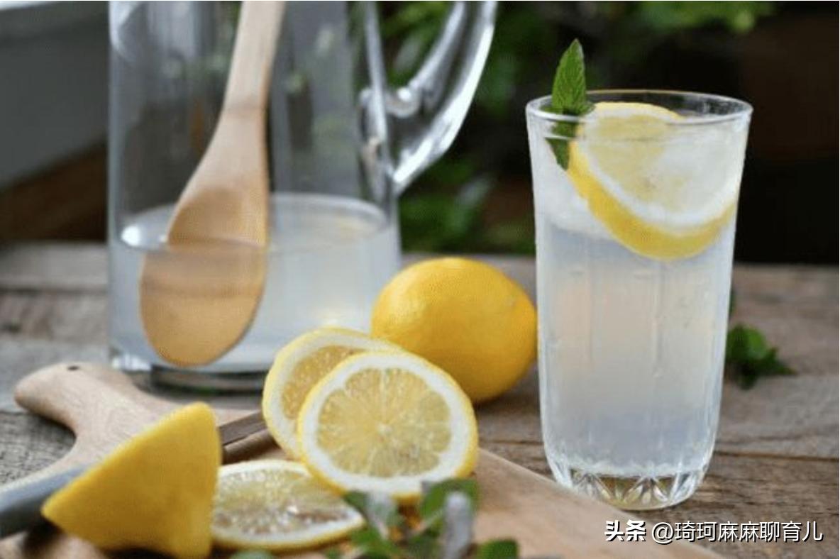 孕妇可以喝柠檬水加蜂蜜吗,孕妇可以喝柠檬水吗能降血糖吗