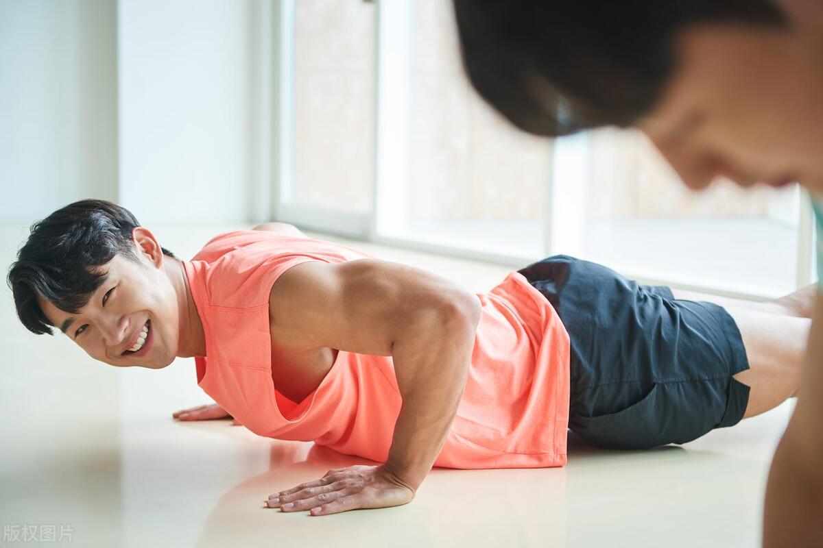 手机相机怎么调亮度,苹果手机相机亮度设置