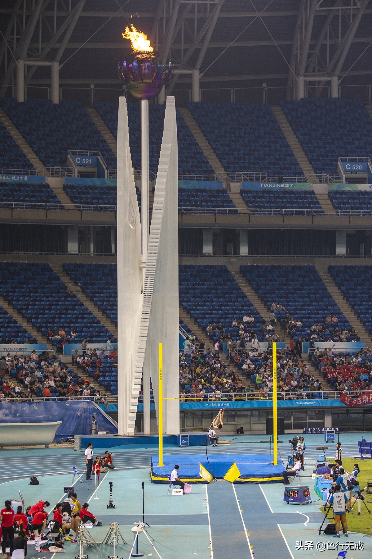 「摄影人」影像的记述:体育迷·奥运情