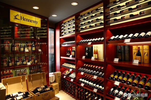 街头店铺生意惨淡,烟酒老顾客不再光顾的原因