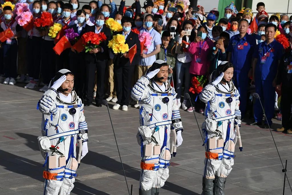 中国航天员手表飞亚达,航天表飞亚达