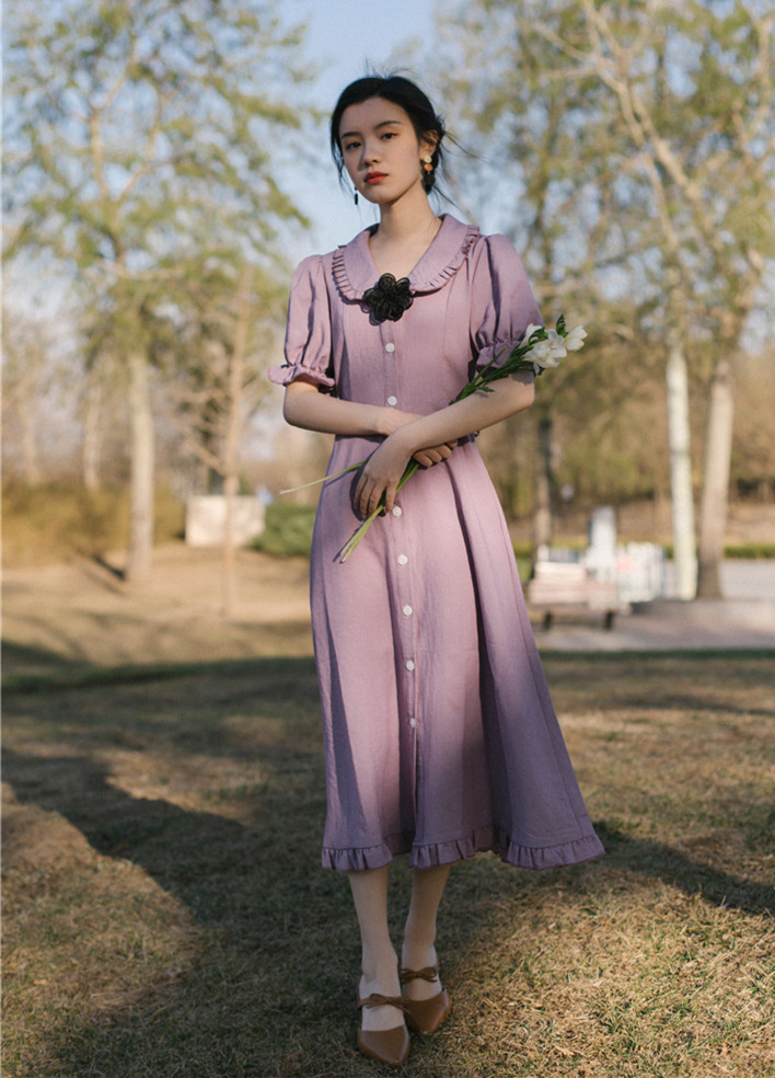 今年超流行的一款气质百搭直筒裙,直筒裙连衣裙气质高级感洋气