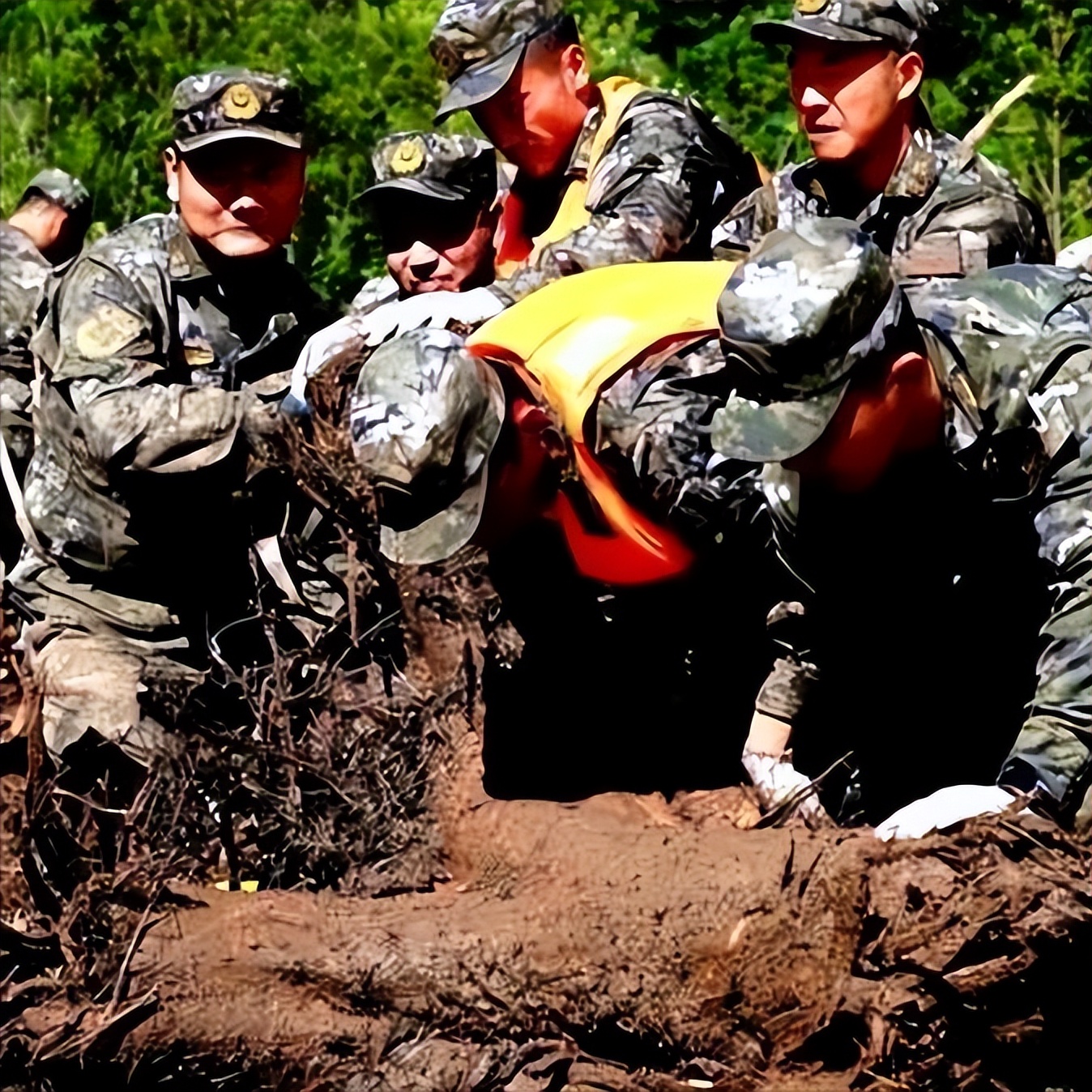 陕西突发山洪最新视频,陕西铜川山洪爆发真实全过程